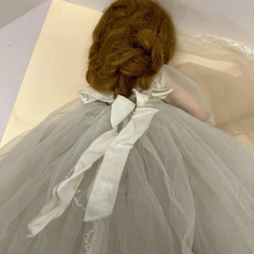 Vintage Madame Alexander 14